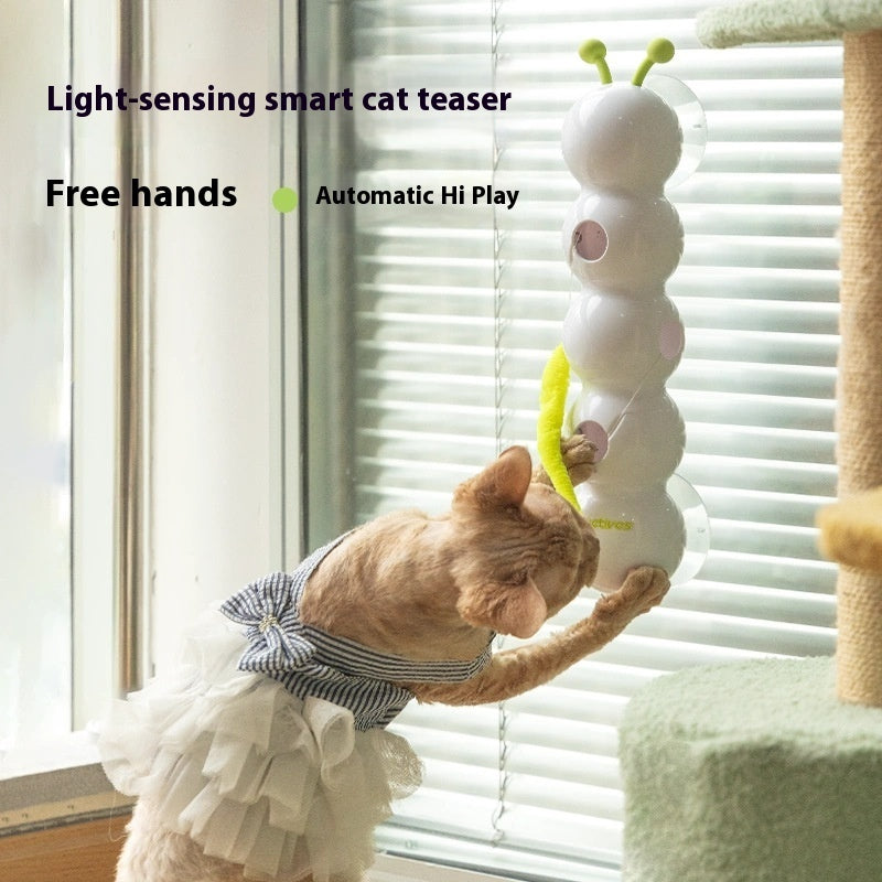 Smart Interactive Cat Toy – Motion Activated & Rechargeable alternate view